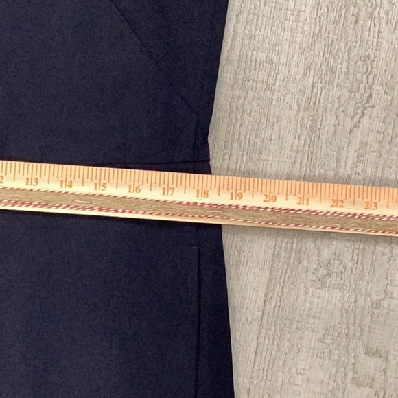 EVERLANE The Japanese GoWeave V-Neck Jumpsuit – Size 10 – Navy Blue - Picture 9 of 14